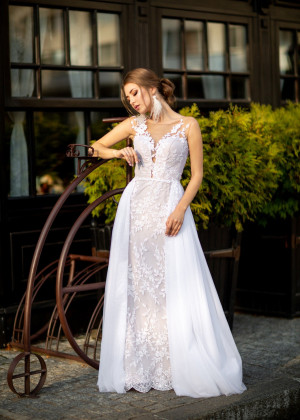 White Lace Tulle Corset Back Fairy Wedding Dress